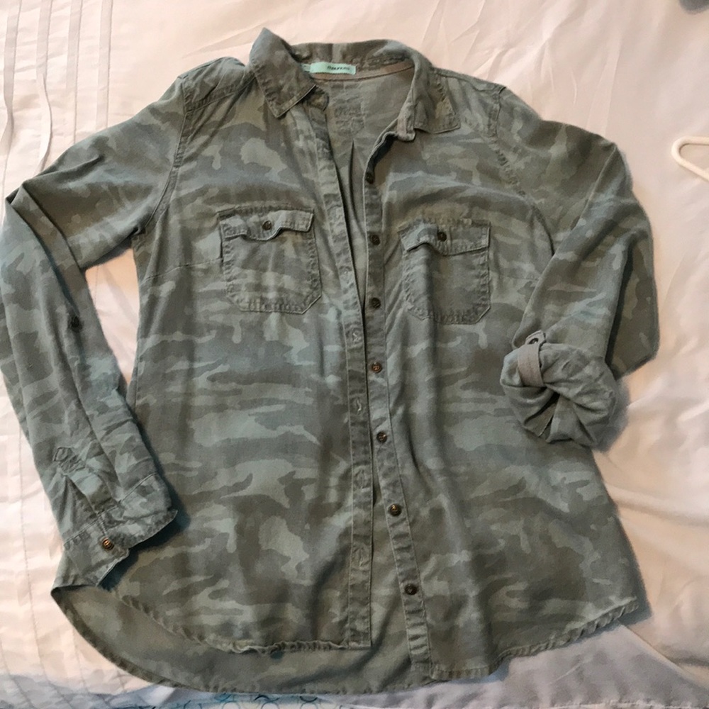 Trendy Camo button down